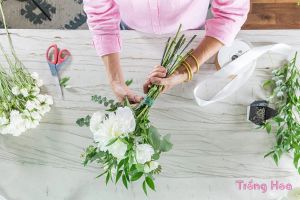 Hướng dẫn cách tự làm bó hoa cưới từ A đến Z