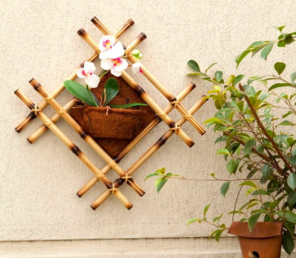 Cách trang trí giỏ lan treo tường