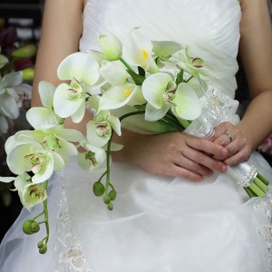 7 mẫu hoa cưới cầm tay cho cô dâu đẹp mê mẩn