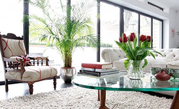 Cách trưng bày hoa trong nhà hợp phong thủy