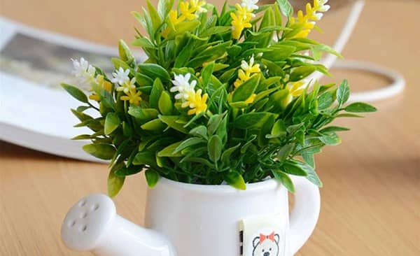 Hoa để bàn làm việc theo mệnh hợp phong thủy